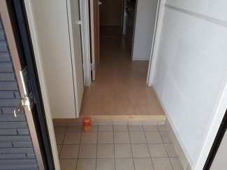 ゆったりとした玄関です