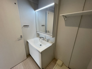 忙しい朝には欠かせない洗面所です