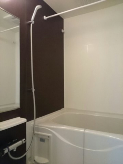 日々の疲れを癒すお風呂付です