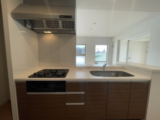 コンパクトなキッチンで掃除もラクラク