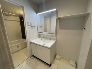 広い洗面スペース