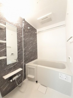 日々の疲れを癒すお風呂付です