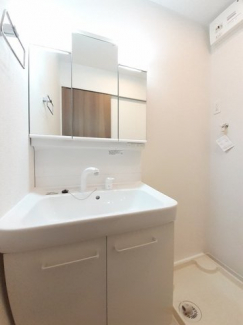 広い洗面スペース