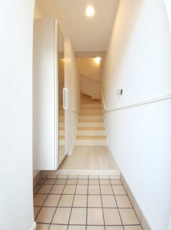 ゆったりとした玄関です