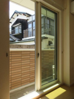 陽当たり良好なバルコニーです