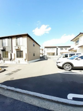 駐車場に車を止められます