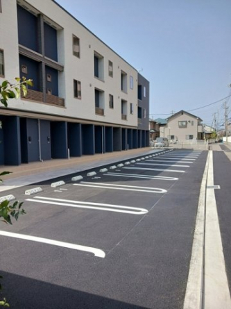 駐車スペースもあります