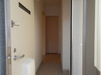 ゆったりとした玄関です