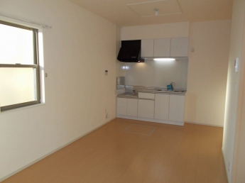 コンパクトなキッチンで掃除もラクラク