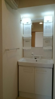 広い洗面スペース