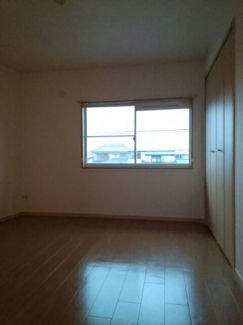 明るい色調の室内です