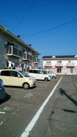 駐車場完備です