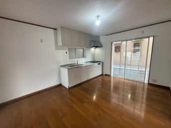 【居間・リビング】