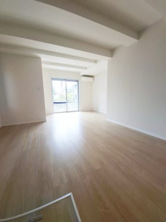 【居間・リビング】