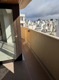 【バルコニー】