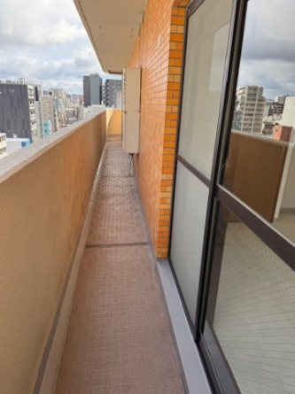 【バルコニー】