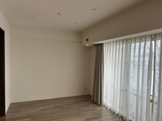 守山市吉身１丁目の中古マンションの画像