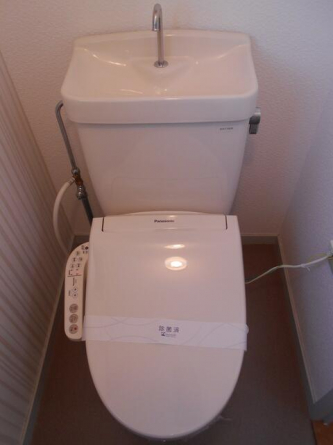 松山市水泥町のマンションの画像