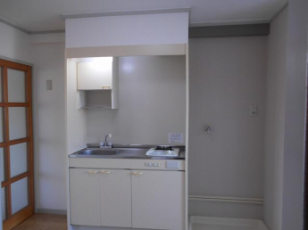 松山市水泥町のマンションの画像