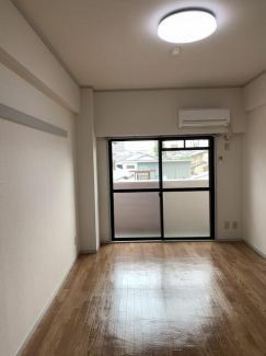 松山市水泥町のマンションの画像