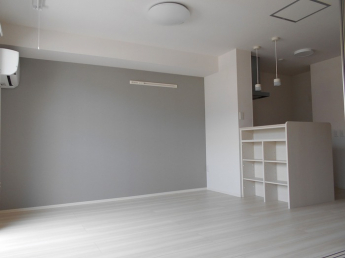 【居間・リビング】