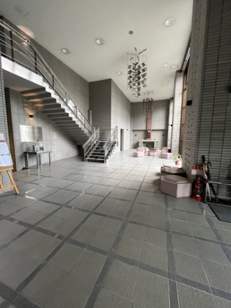 【エントランス】