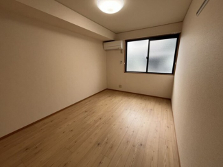 【洋室】