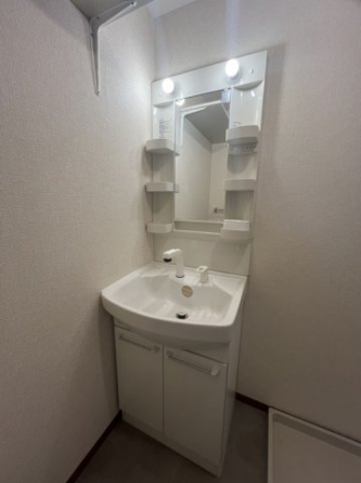 【洗面所】
