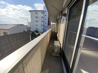 【バルコニー】