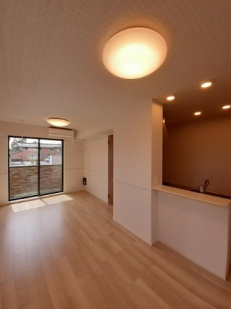 【居間・リビング】