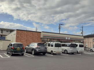 セブンイレブン彦根八坂店様まで910m