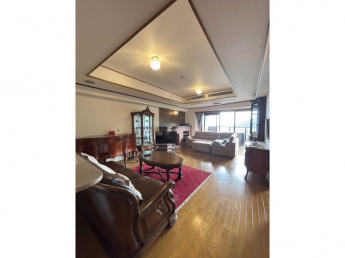 【居間・リビング】