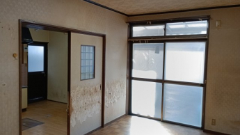 １Ｆ洋室（６帖）