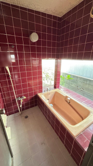 松山市越智３丁目の中古一戸建ての画像