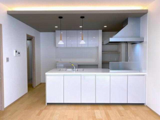 松山市南斎院町の新築一戸建ての画像