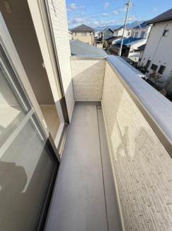 【バルコニー】