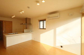 【居間・リビング】