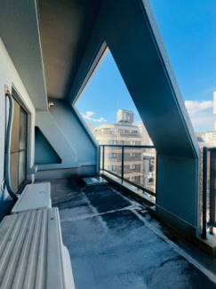 【バルコニー】