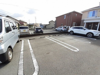 駐車スペースもあります