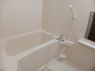 日々の疲れを癒すお風呂付です