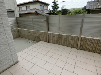 【バルコニー】