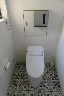 ウォシュレット　費用負担は入居時から全て借主負担