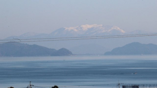 二階から琵琶湖パノラマ眺望