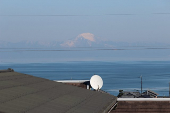 二階から琵琶湖パノラマ眺望