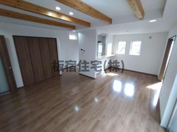 須磨区大手町７丁目借地権付中古戸建の画像