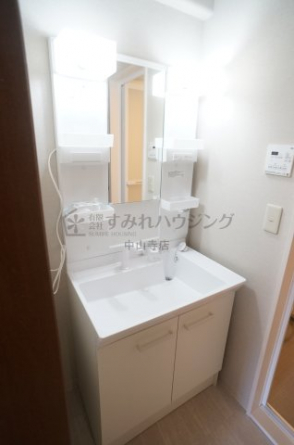 【洗面所】