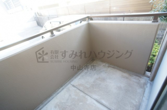 【バルコニー】