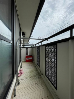 【バルコニー】