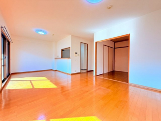 【居間・リビング】