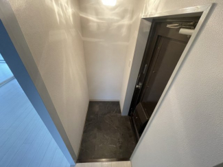 シンプルで使いやすい玄関です